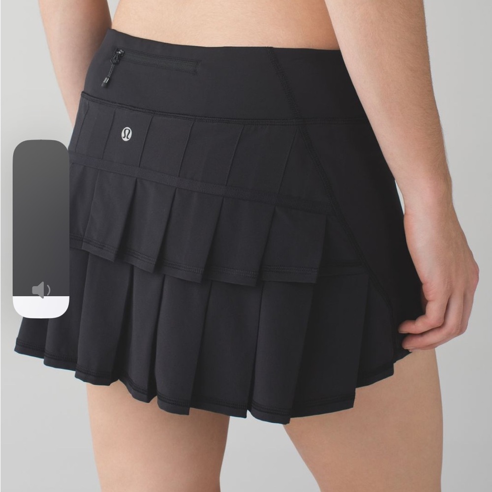 Lululemon Black Pacesetter Skirt Size 2